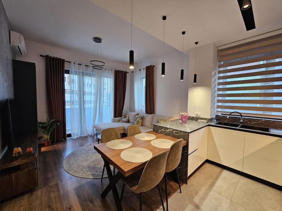 Deluxe Flat With Garden_Tirana公寓 外观 照片