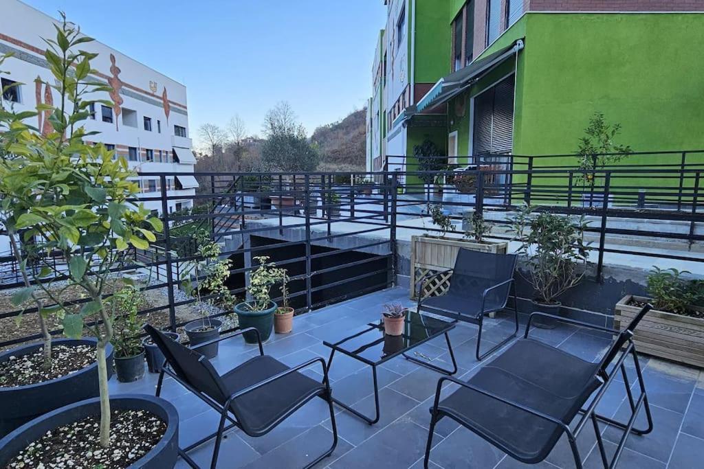 Deluxe Flat With Garden_Tirana公寓 外观 照片